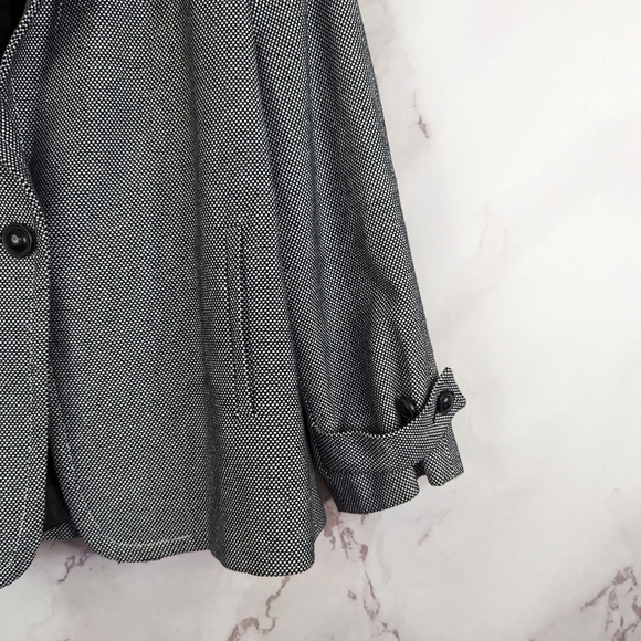 Talbots Blazer 12 Large Tweed Black White One Button Cuffed Cotton Crop Pleated - Picture 4 of 13